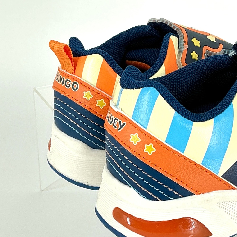 Bluey and Bingo Boys Size 9 Toddler Blue LIGHT UP Sneakers Hook and Loop - Picture 7 of 12